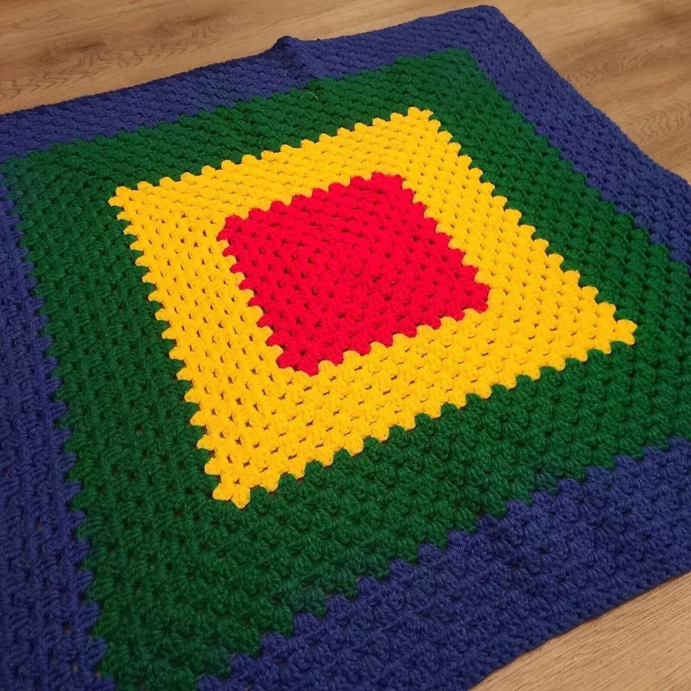 VTG Granny Square 35x35 Crochet Throw Blanket Afghan Colorful Blue Green‎ Red